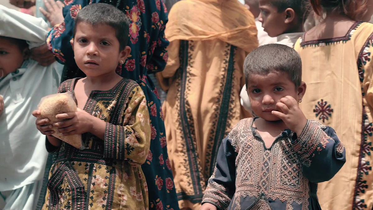 Food Van: Film by KamranOnBike